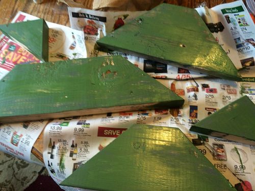 DIY Rustic Christmas Tree Green Paint