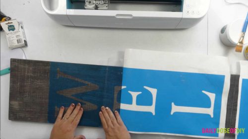 Stenciling a vertical welcome sign with Cricut