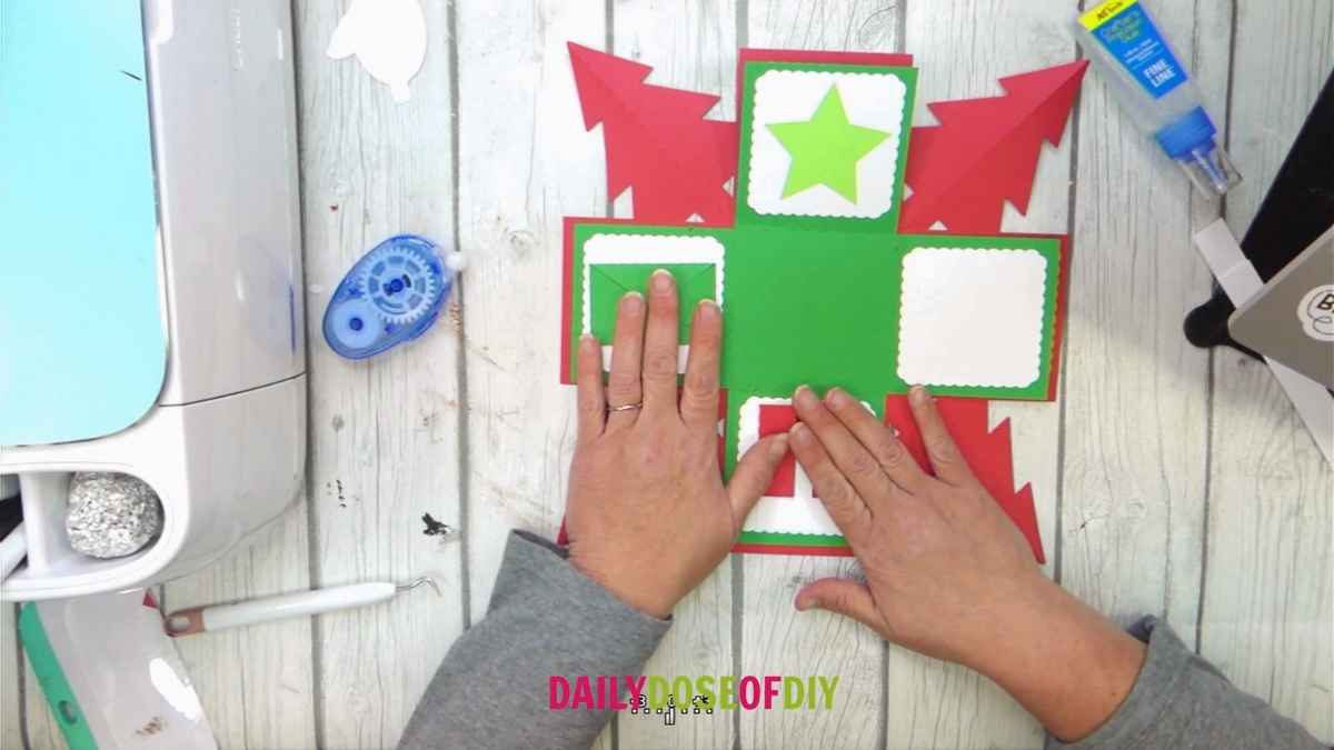 Exploding Message Box Exploding-box_glue-messages - Daily Dose of DIY