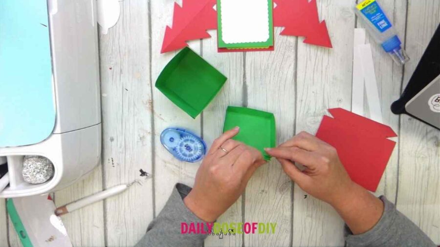 assemble inner box lid