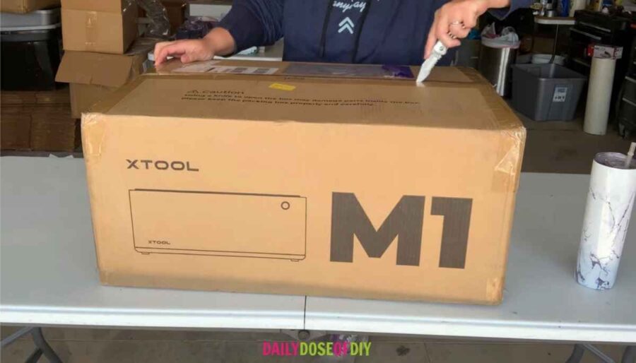 xTool M1 unboxing