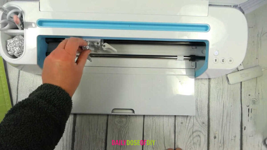 changing the blade on my cricut to cut htv